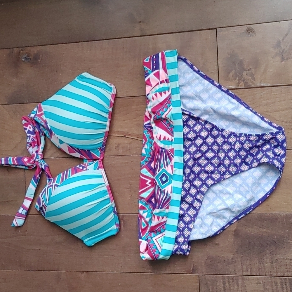 Bikini set swim wear by Mile End  Bras size 10 Panti size‎ 14